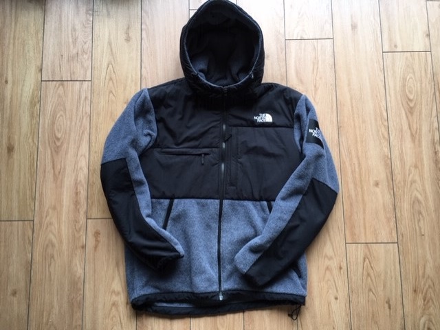 ノースフェイス】デナリフーディのサイズ感、着こなしをレビュー  