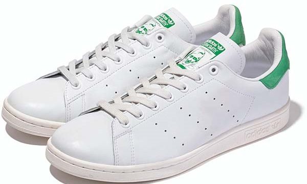 アディダス スタンスミスのサイズ感や履き心地 メンズコーデをレビュー ピースブログ