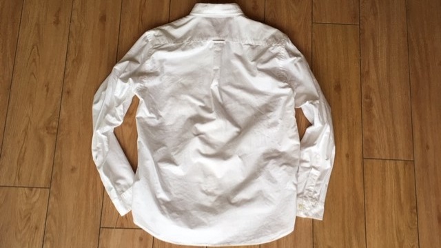 Gu オックスフォードシャツ メンズ のコーデやサイズ感をレビュー ピースブログ